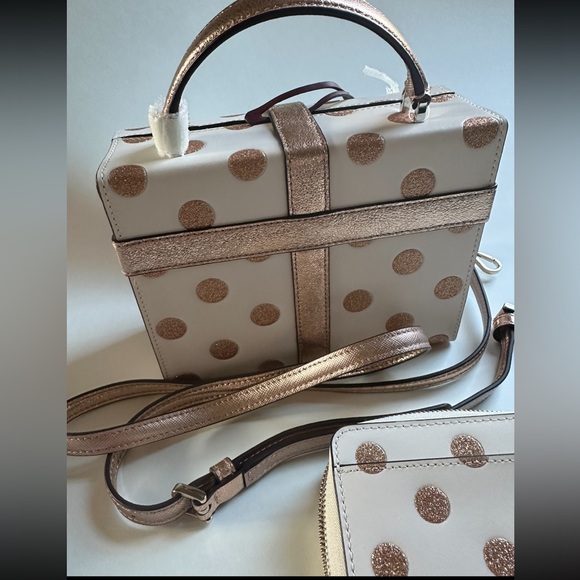Kate Spade BUNDLE set, Wrapping Party Dot Gift Crossbody & Wallet set NWT - Picture 5 of 12
